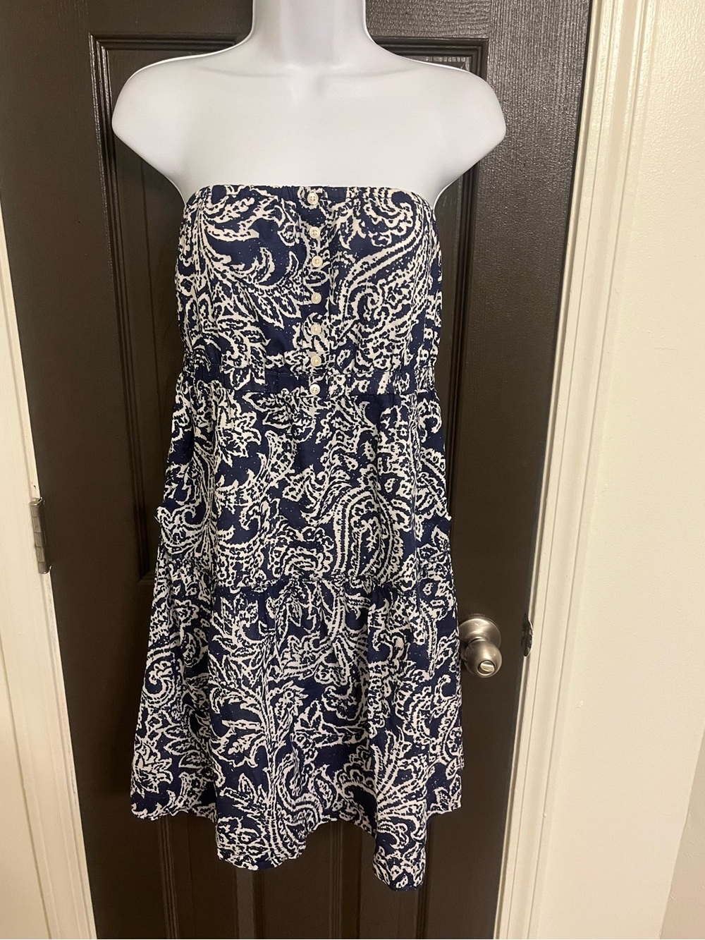 American Eagle Outfitters Navy and White Paisley Strapless Dress
